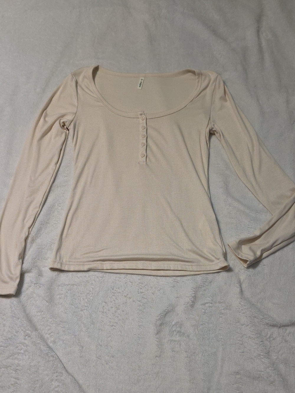 New HALARA Cream Scoop Neck Henley Long Sleeve Top #144